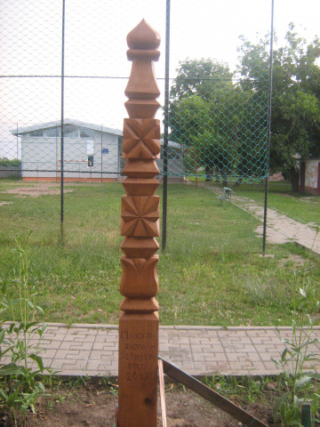 Kopjafa Majláth falva